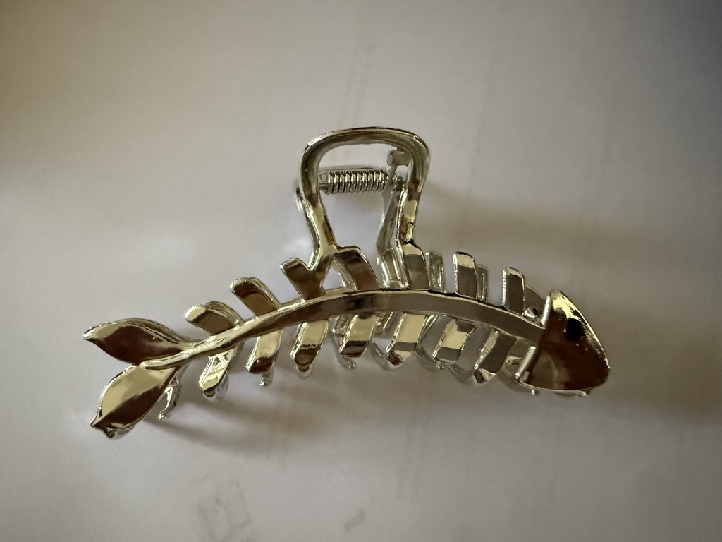 Pinza esqueleto de pescado