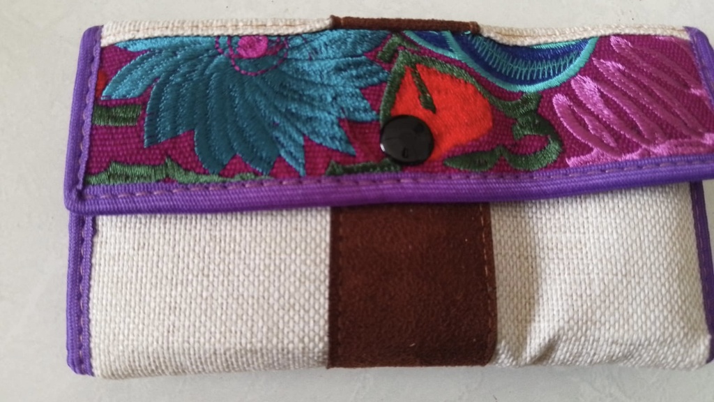 Cartera Yute