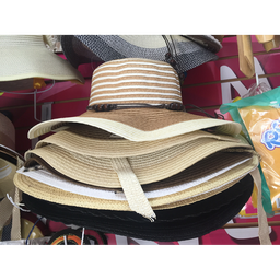 [192] Sombrero Dama